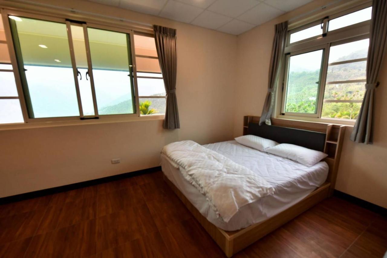 Hongpeng Coffee Station Homestay Meishan Exterior photo